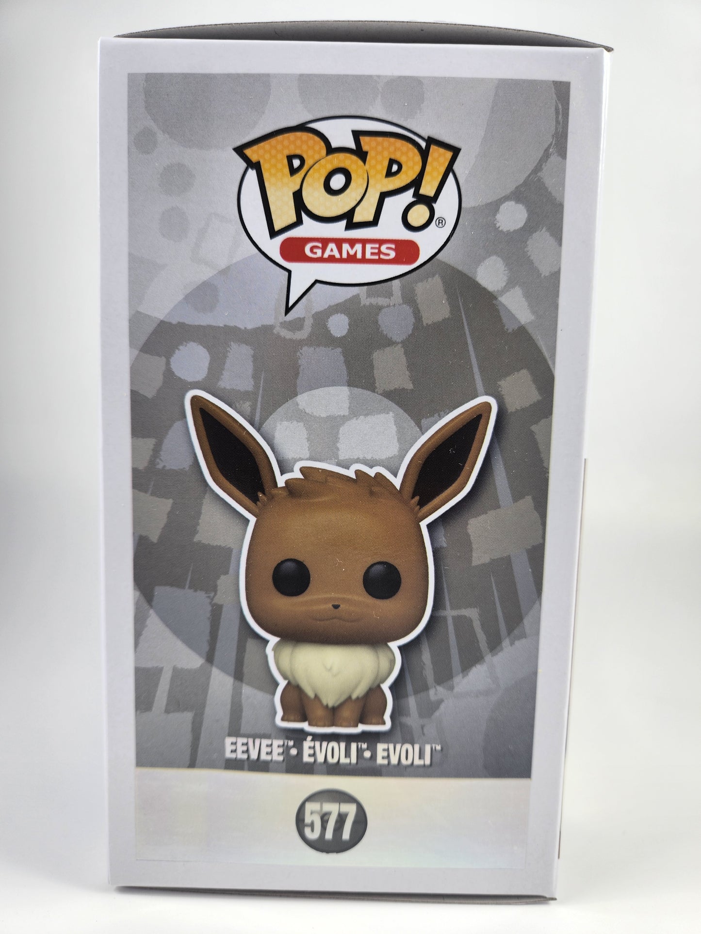 Funko Pop Games Pokemon Pearlescent Eevee 577 (Pokemon Center Exclusive)